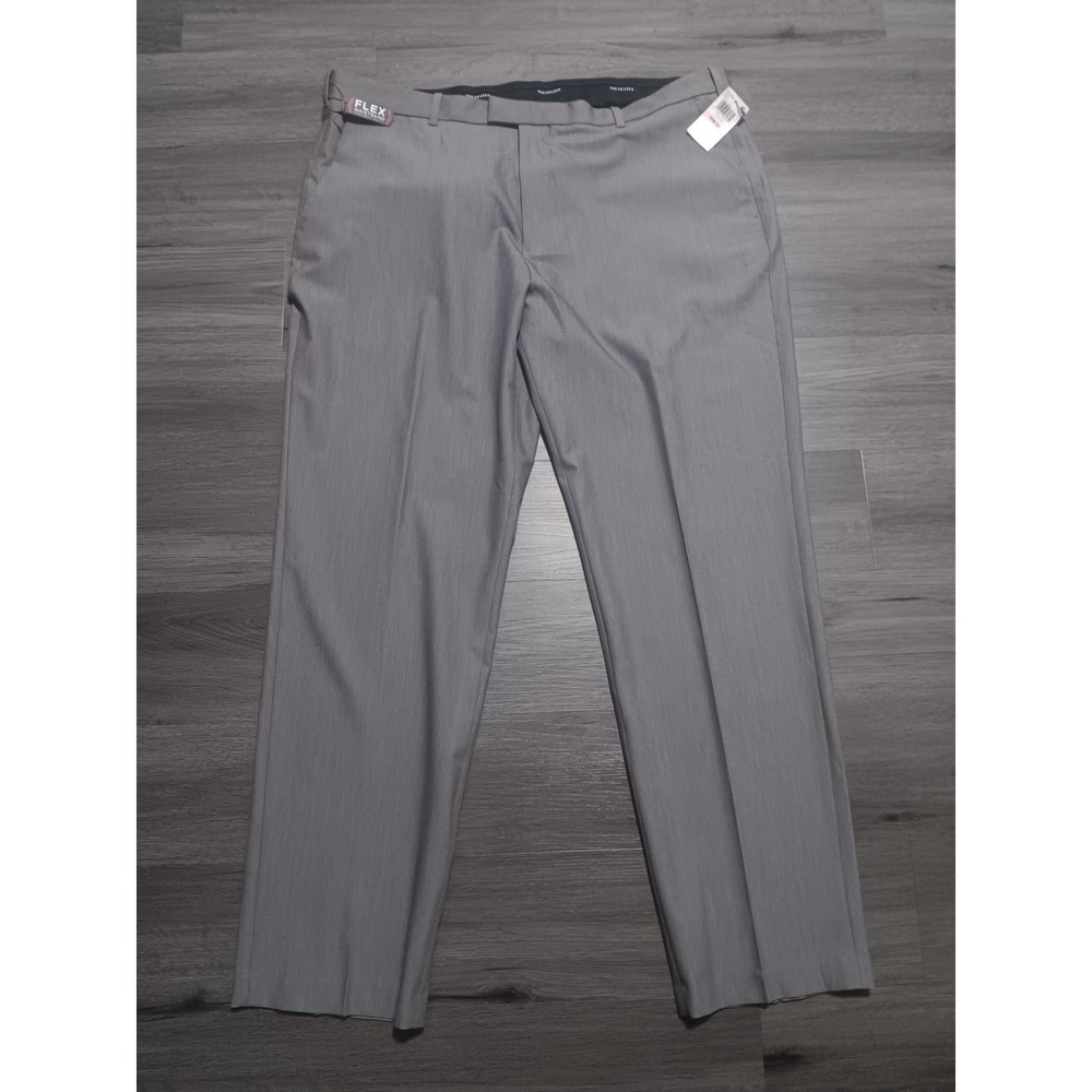 NWT Van Heusen Men's Gray Straight Fit Flat Front Flex Waist‎ Pants Size 40x32